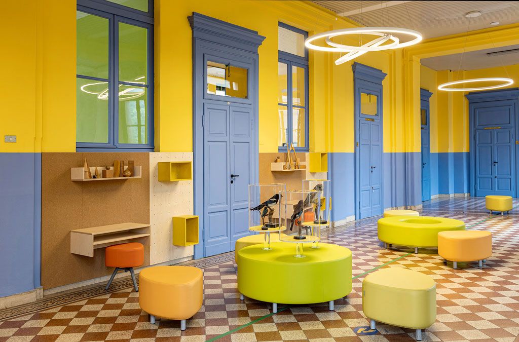 Refurbished lobby, photo by Erich Invernizzi