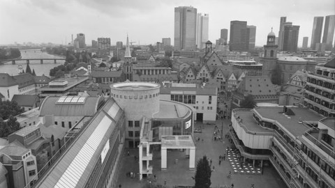 Open spaces as the key to the integration issue of historical site reconstruction projects: a cross‑cultural comparison