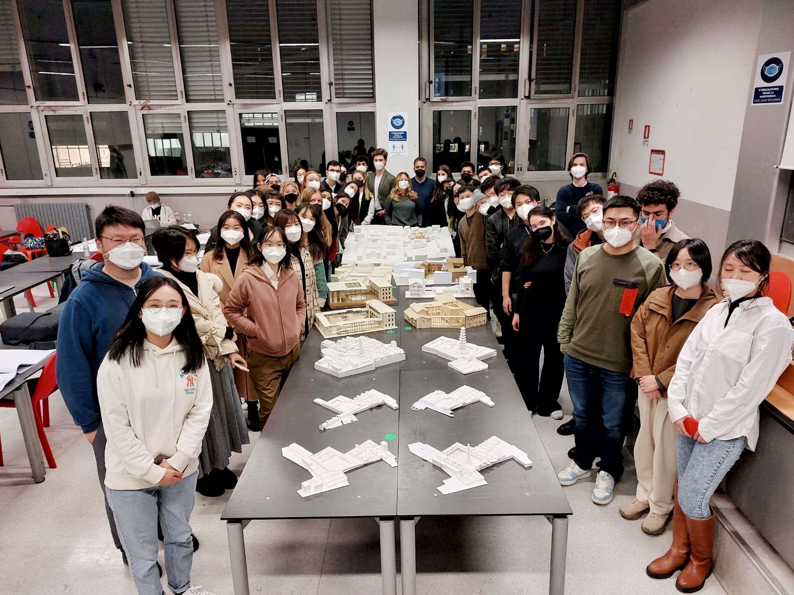 Group photo on the exam day, December 2021
